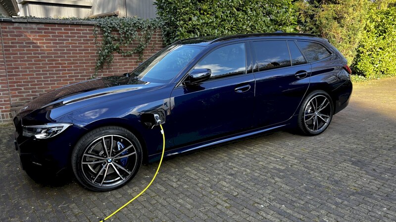 BMW 330e Touring Business Edition Plus (2022)