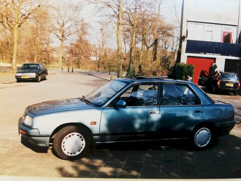 Daihatsu Applause 16 Xi