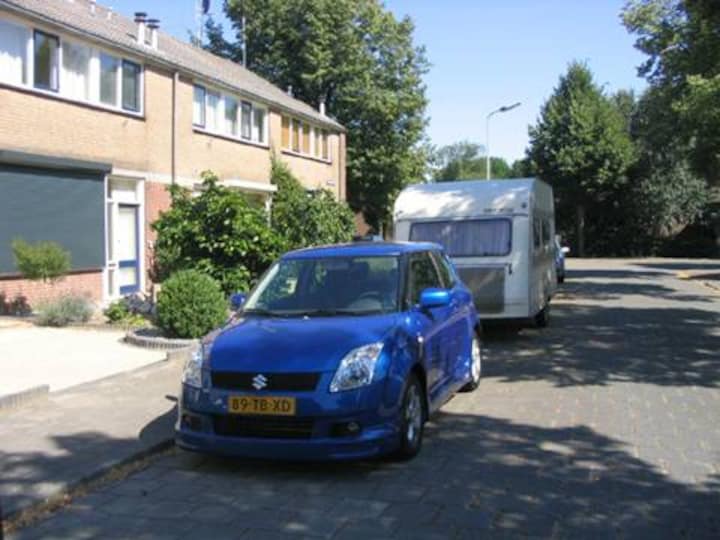 Suzuki Swift 1.5 Exclusive (2006)