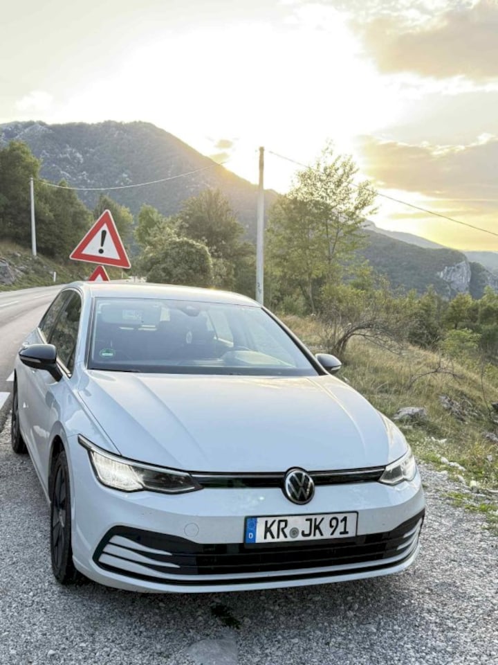 Volkswagen Golf 1.0 eTSI 110pk Life Business (2021)