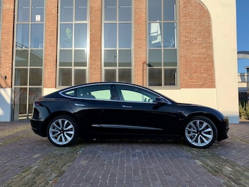 Tesla Model 3 Performance AWD (2019)