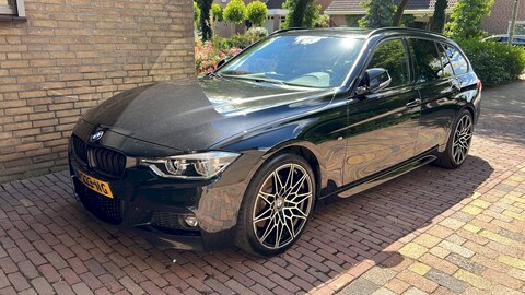 BMW 340i Touring