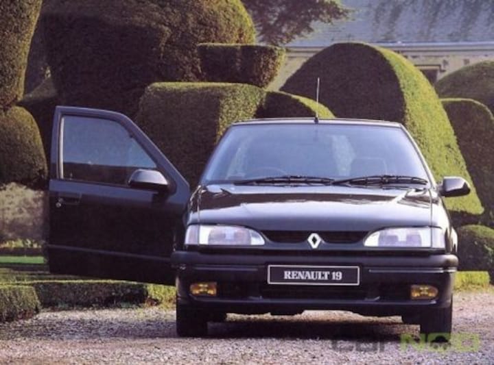 Renault 19 RT 1.8i