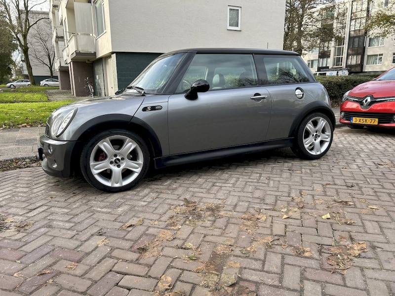 MINI Cooper S (2003)