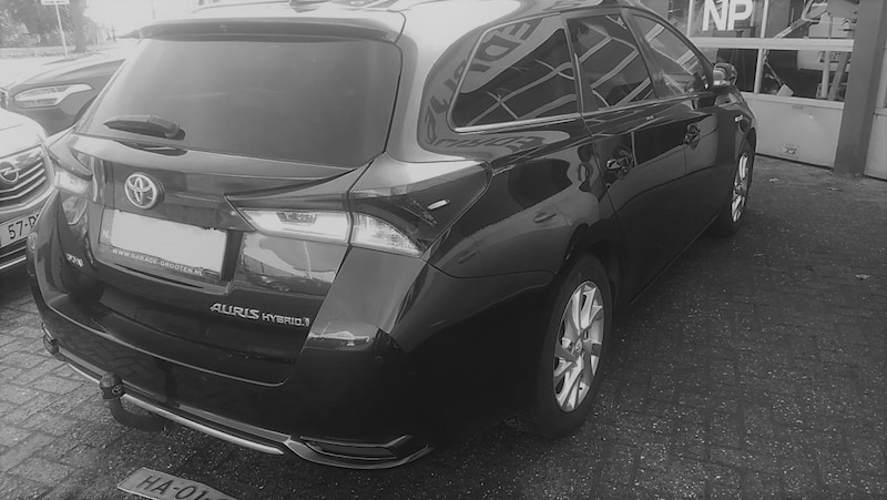 Toyota Auris Touring Sports 1.8 Hybrid Lease Pro (2015)