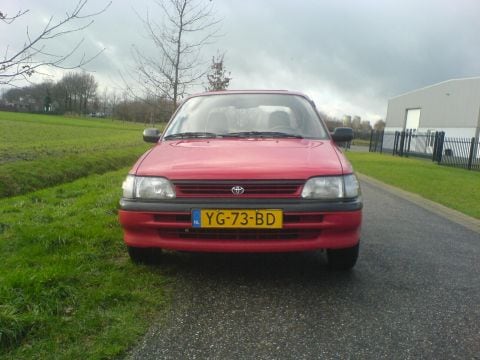 Toyota Starlet 1.3 XLi (1990)