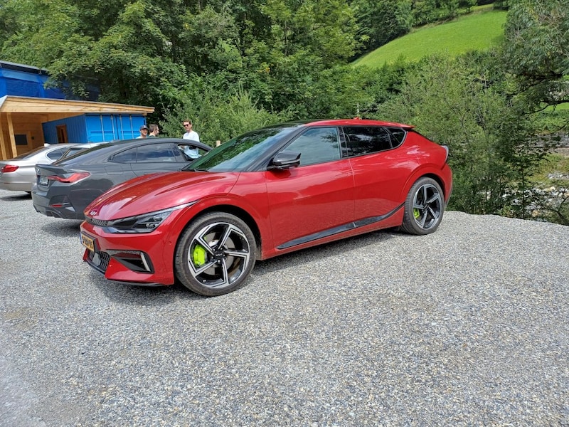 Kia EV6 (2023)