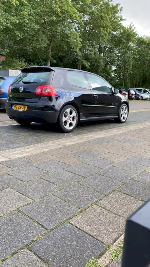 Volkswagen Golf 2.0 16V FSI Turbo GTI