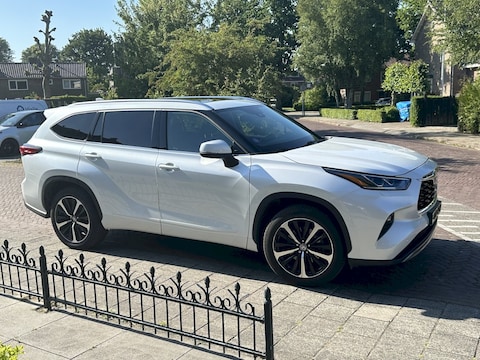 Toyota Highlander 2.5 Hybrid AWD Premium (2022)