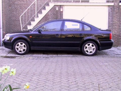 Volkswagen Passat 1.9 TDI 110pk
