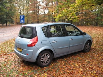 Renault Scénic 1.5 dCi 105 Tech Line (2008)