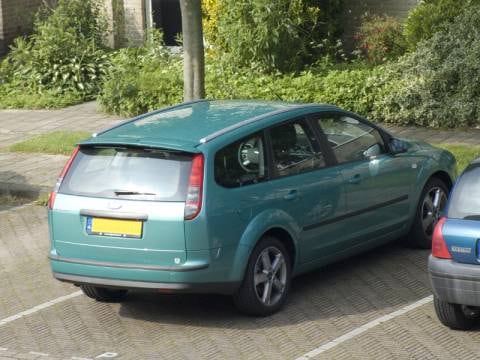 Ford Focus Wagon 2.0 16V Rally Edition (2007)