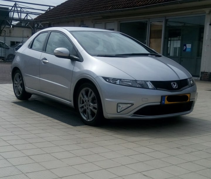Honda Civic 1.8i-VTEC Style Mode (2011)