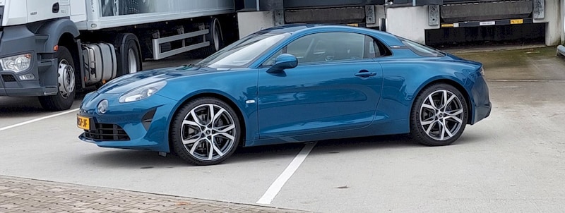 Alpine A110 (2023)