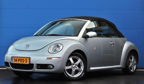 Volkswagen New Beetle Cabrio 1.6 Highline