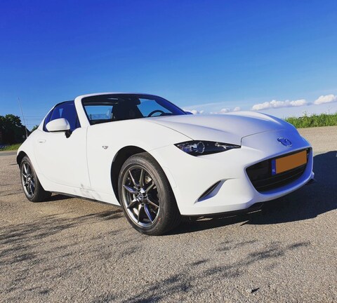 Mazda MX-5 RF SkyActiv-G 132 Luxury