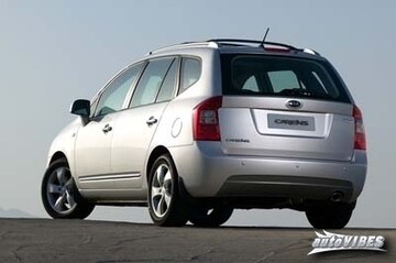 Kia Carens 2.0 CRDi X-ecutive (2007)