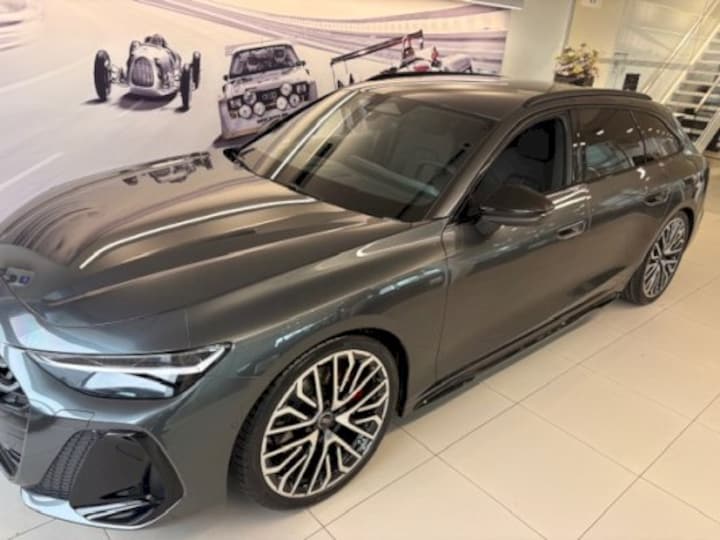 Audi A6 Avant e-hybrid quattro S edition Competition (2026)