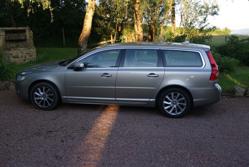 Volvo V70 D4 Nordic+ (2015)