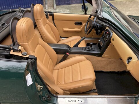 Mazda MX-5 1.6i