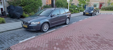 Volvo V50 D5 Momentum (2008)