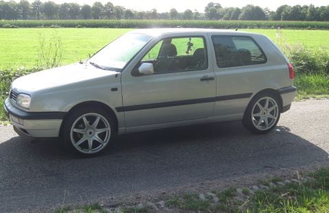 Volkswagen Golf 1.9 TDI 90pk CL (1996)