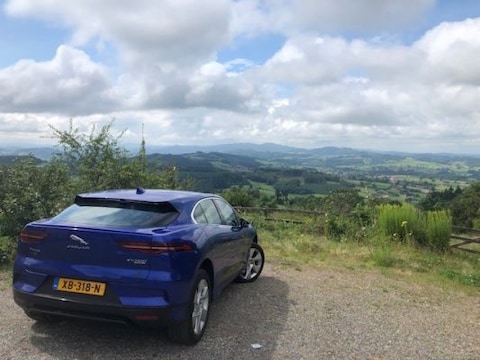 Jaguar I-Pace EV400 SE
