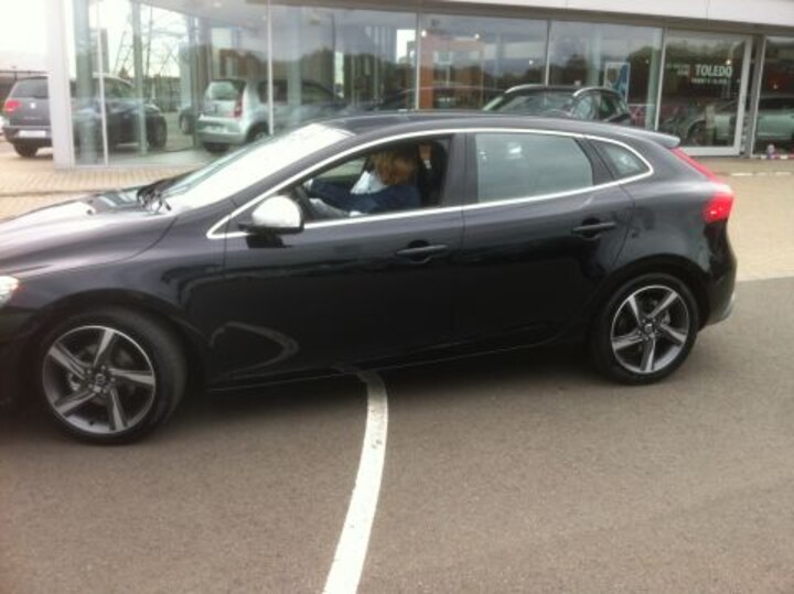 Volvo V40 D2 R-Design