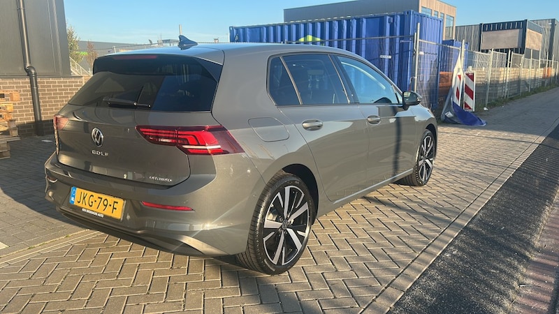 Volkswagen Golf 1.5 eHybrid Life Edition (2025)