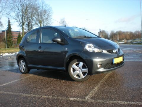 Toyota Aygo 1.0 12v VVT-i Sport (2006)