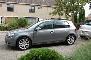 Volkswagen Golf 1.6 TDI 105pk Highline (2009)