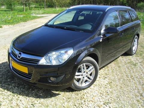 Opel Astra Stationwagon 1.9 CDTi 120pk Cosmo (2007)