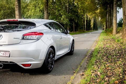 Renault Mégane Coupé 2.0 16V Turbo 265 RS