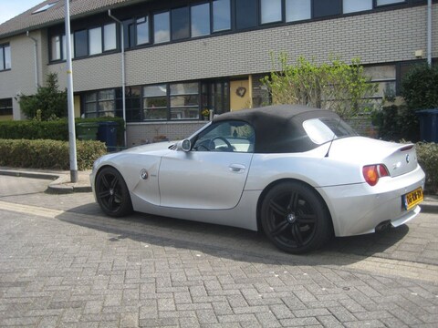BMW Z4 roadster 2.5i (2005)