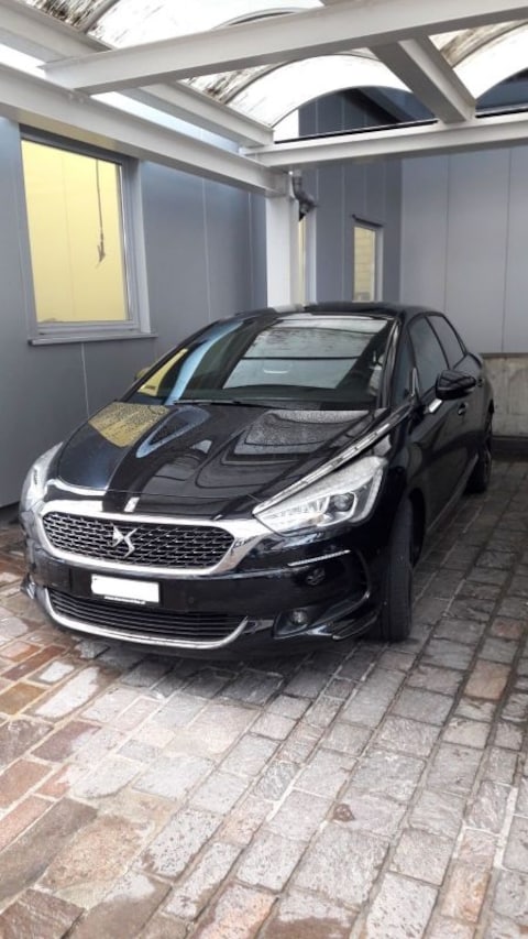 DS DS5 BlueHDi 180 Business Executive