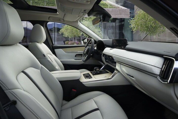 Mazda advertorial (ON-83522)