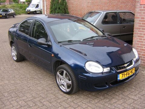 Chrysler Neon 2.0i 16V SE (2000)