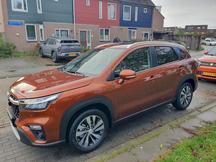 Suzuki S-Cross 1.4 Boosterjet Smart Hybrid Style (2025)