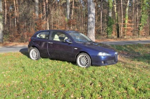 Alfa Romeo 147 1.9 JTD 120pk Collezione