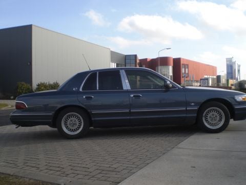 Mercury Grand Marquis LS (1997)