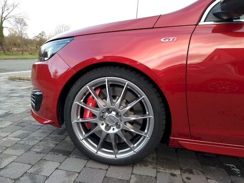 Peugeot 308 GTi 1.6 e-THP 270