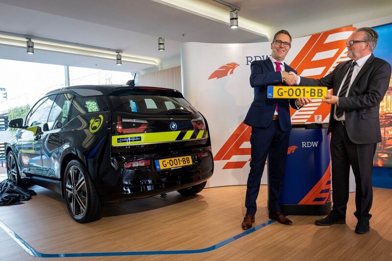 Nieuwe kentekenserie gelanceerd AutoWeek Nieuwe kentekenserie gelanceerd AutoWeek