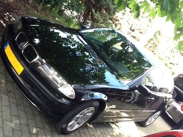 BMW 316i (2001)