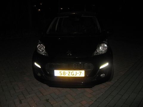 Peugeot 107 XS 1.0 (2012)