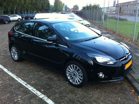 Ford Focus 1.0 EcoBoost 100pk ECOnetic Lease Titanium (2012)