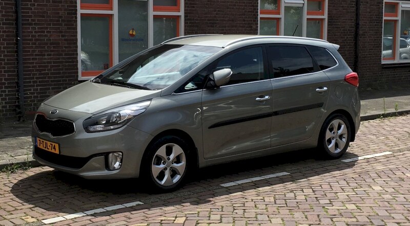 Kia Carens 2.0 GDI Business Pack (2014)