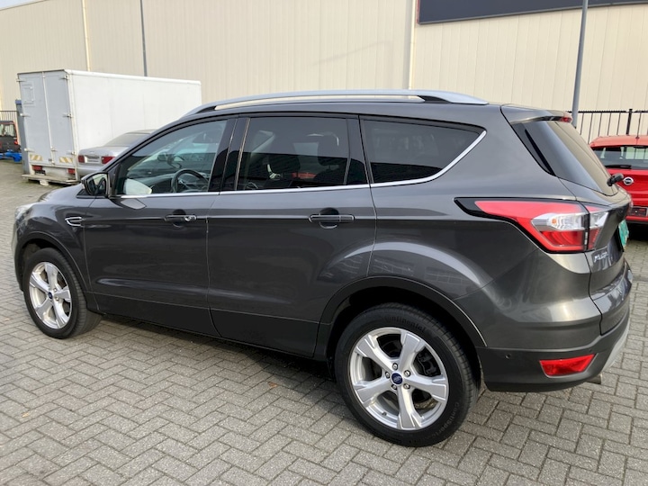 Ford Kuga 1.5 EcoBoost 150pk 2WD Titanium (2018)