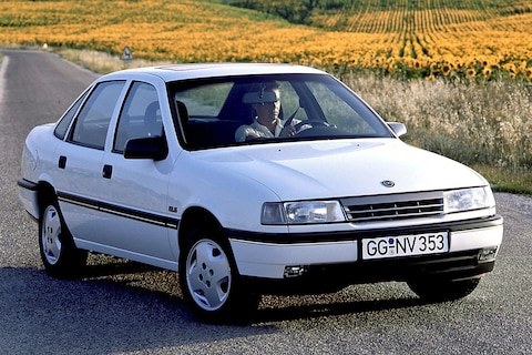 Opel Vectra 2.0i GL (1991)