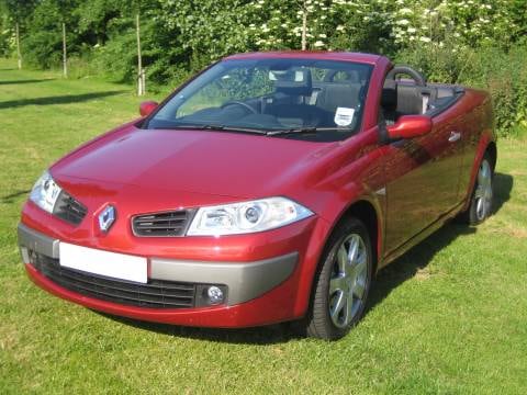 Renault Mégane C-C 1.9 dCi 130 Dynamique Comfort (2006)