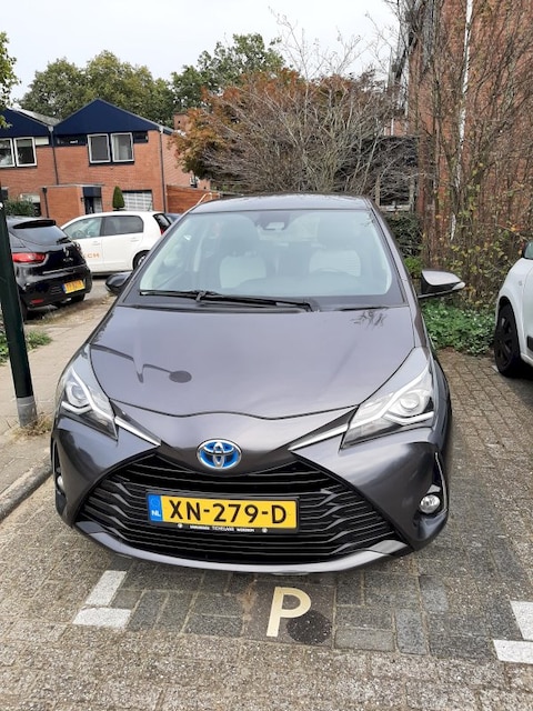 Toyota Yaris 1.5 Hybrid Aspiration (2017)